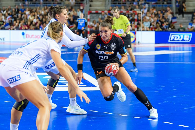 Handballerinnen verlieren gegen Frankreich