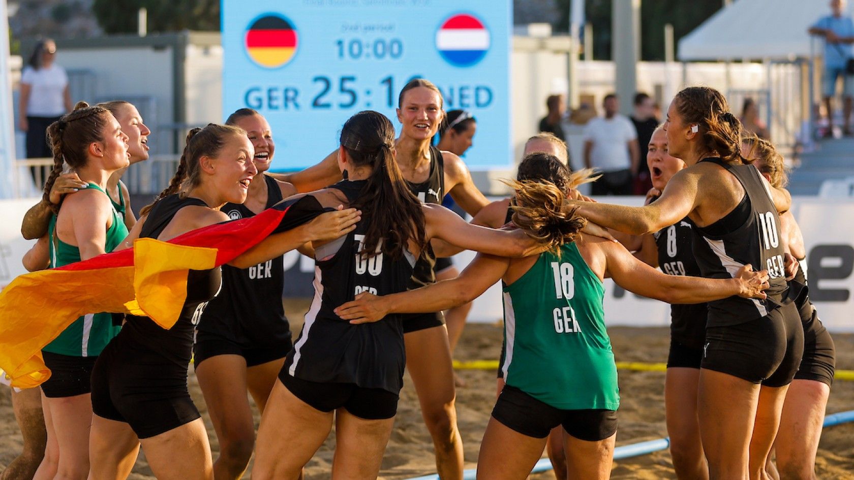 Finale! Frauen spielen gegen Spanien um den WM-Titel DHB.de
