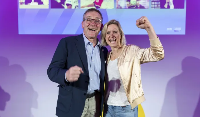 Handball-Bundestrainer Alfred Gislason und Beachvolleyball-Olympiasiegerin Laura Ludwig. - Foto: Kenny Beele