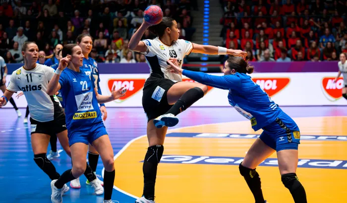 Aimée von Pereira beim WM-Vorrundenspiel gegen Serbien in Stuttgart 