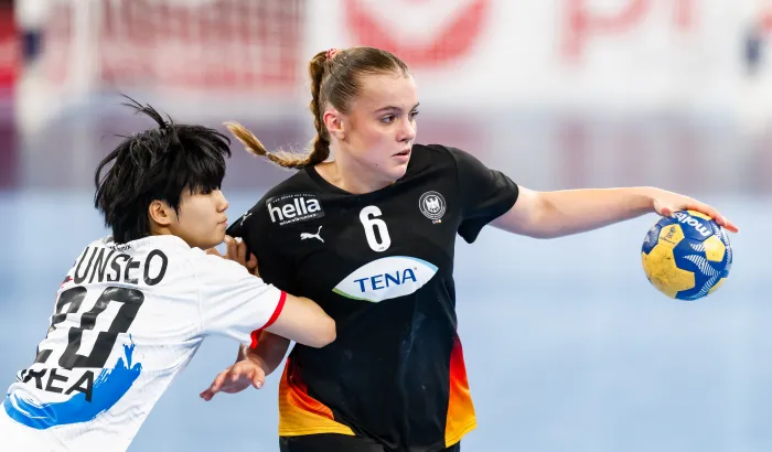 Pia Kastner beendete die U18-WM in Rumänien mit der DHB-Sieben als klarer Sieger gegen Südkorea. - Foto: Kolektiff
