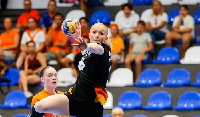 Janne Overbeck bewies auf Linksaußen mit neun Toren ein sicheres Händchen. – Foto: Kolektiff
