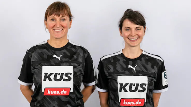 Schiedsrichterinnen Feldmann und Hönes im Portrait
