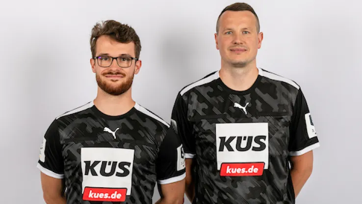 Schiedsrichter Schwarz und Krispenz im Portrait