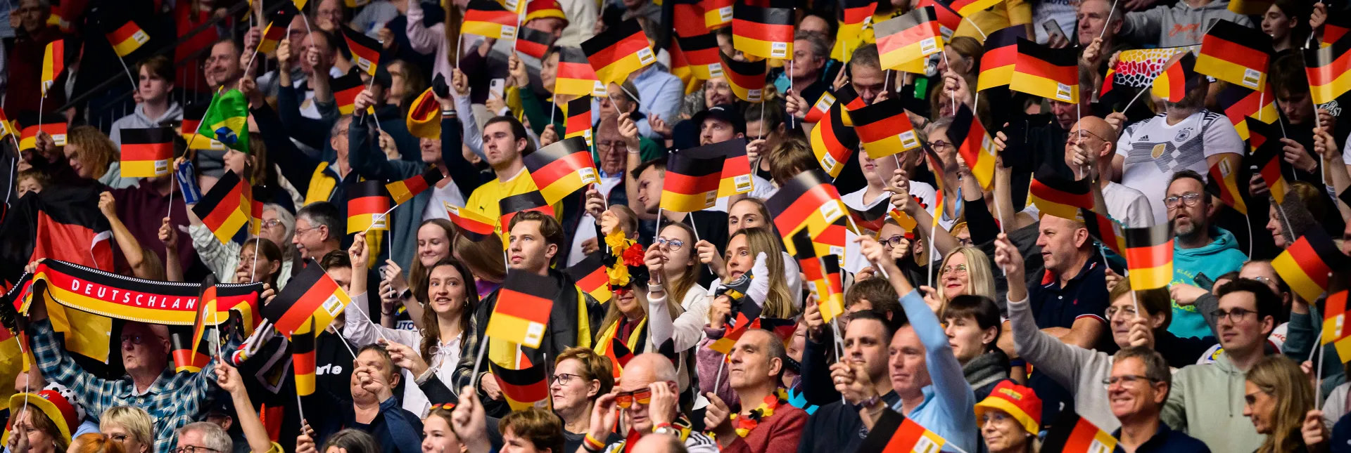 Fans in der Westfalenhalle 