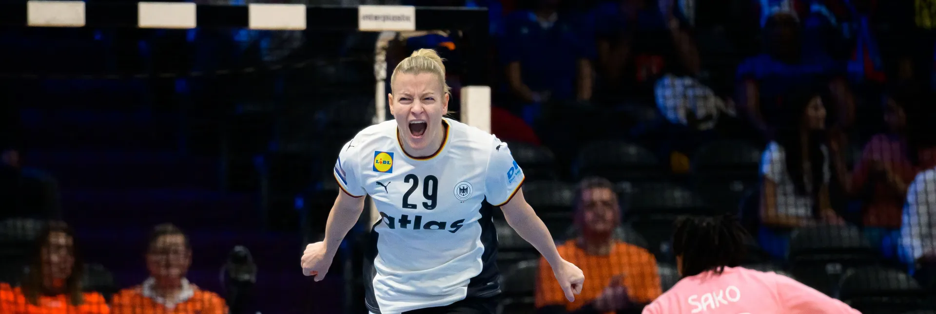 Freude über den Finaleinzug: Antje Döll bejubelt den Halbfinalsieg gegen Frankreich