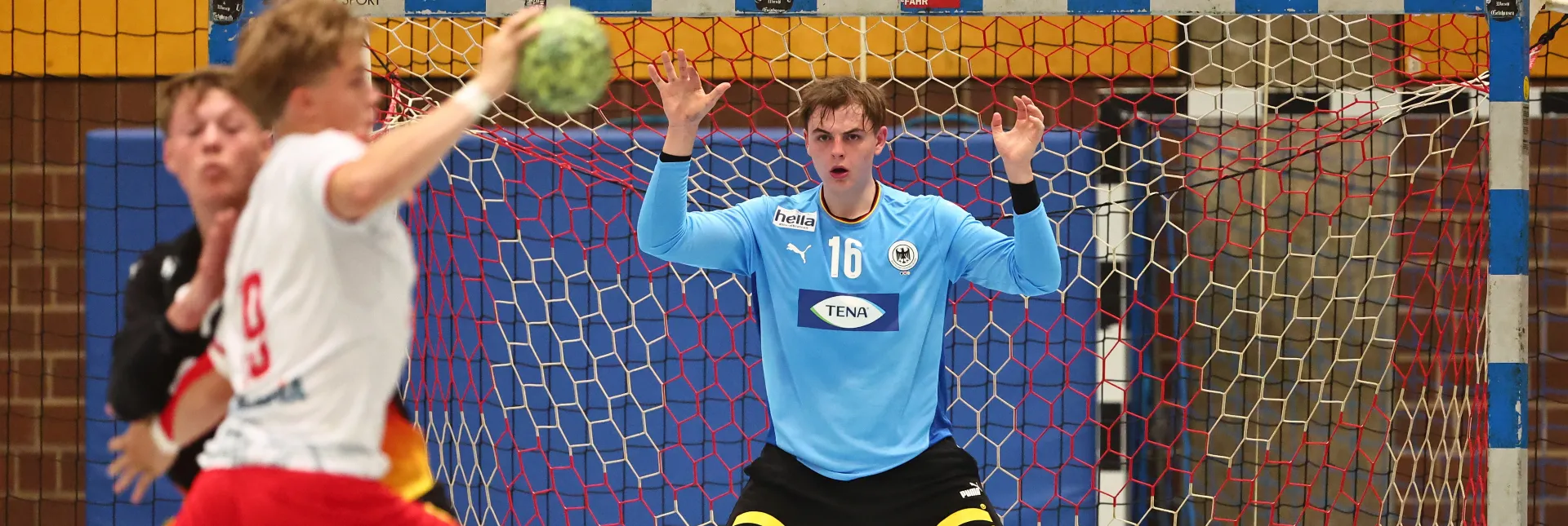 Tjorven Knackstedt bei der Partie gegen die Schweiz. - Foto: René Weiss