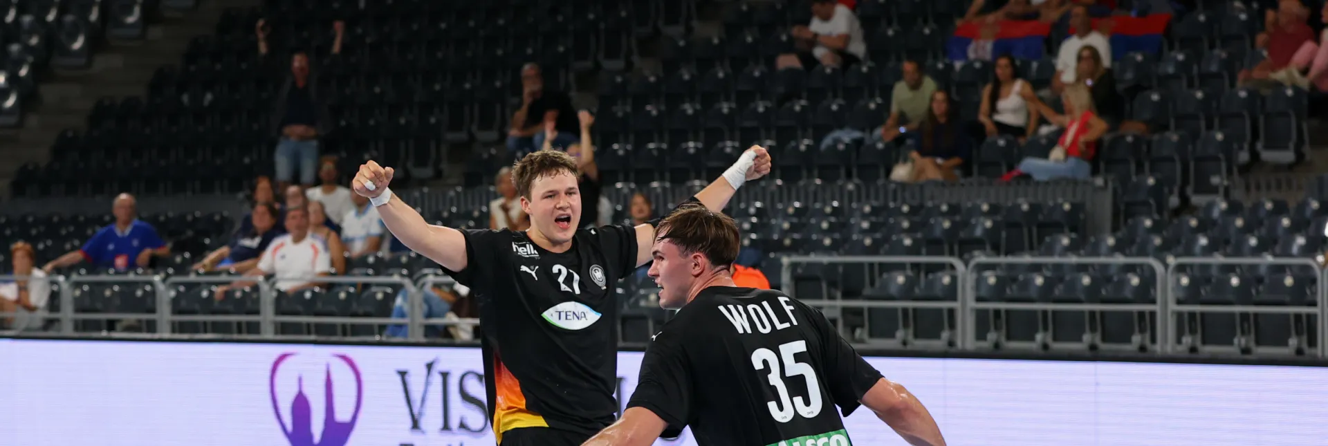 Die DHB-Sieben hatte das Spiel gegen Griechenland immer im Griff. - Foto: Simion Sebastian Tataru