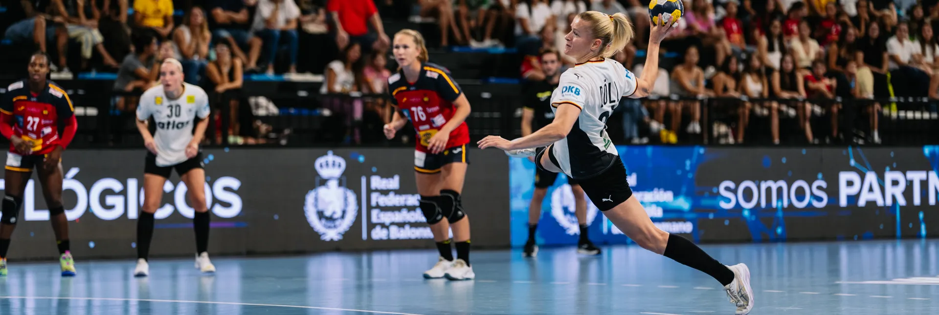 Kapitänin Antje Döll. - Foto: Lars Neumann 