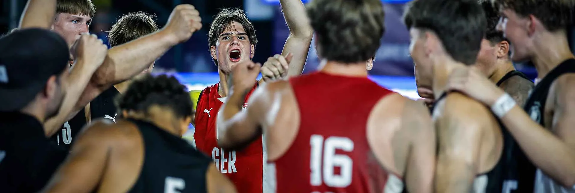 Die männliche Nachwuchsmannschaft im Beachhandball