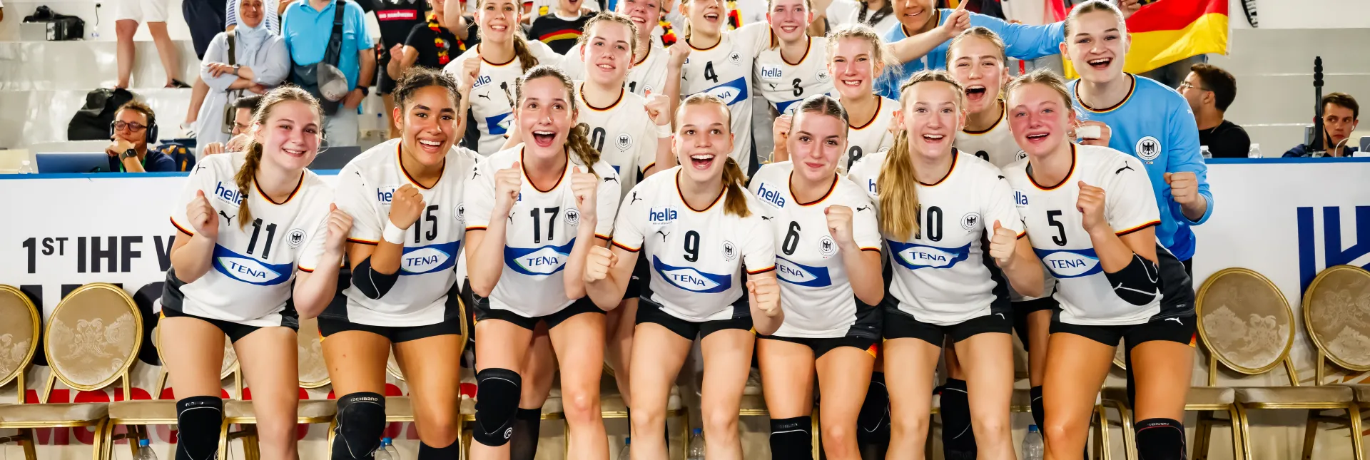 DHB-Auswahl zieht als Gruppenerster ins WM-Halbfinale ein. | Foto: kolektiff