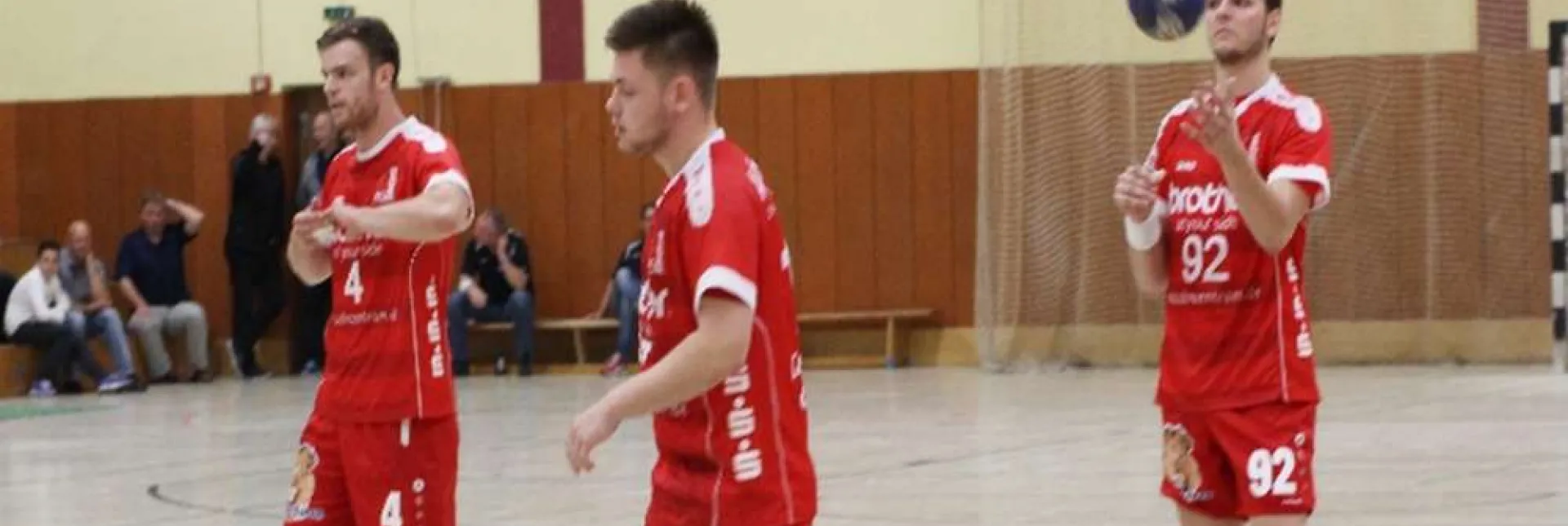 5de4d7761167491.jpg