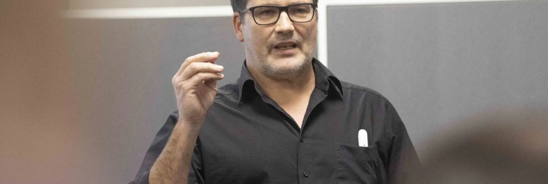 Buesch.jpg