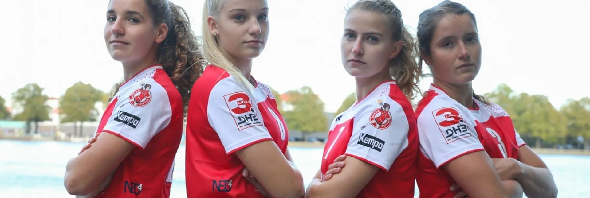 Aussen-cool_Anabel-Maraike-Lena-Saskia_2018-19-9862.jpg