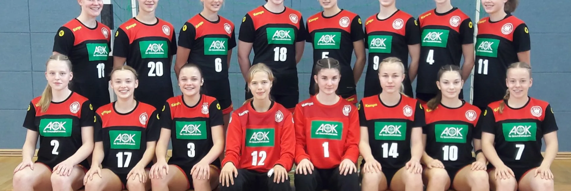 Teamfoto-U15-weiblich.jpg