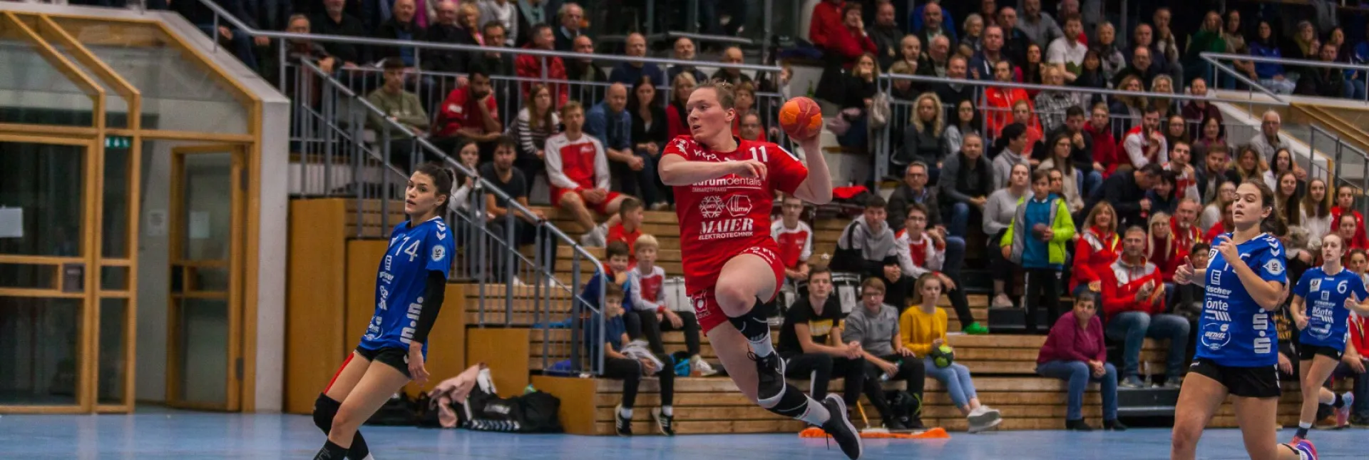 F1_3-Liga_TSV_Wolfschlugen_vs_SG_Kappelwindeck-Top-Torjaegerin-Mara-Seitzer-Foto-Weissenbrunner.jpg