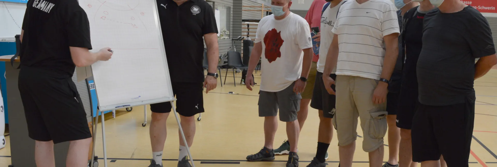 handballtrainerworkshop-1_465044102-Kopie.jpg