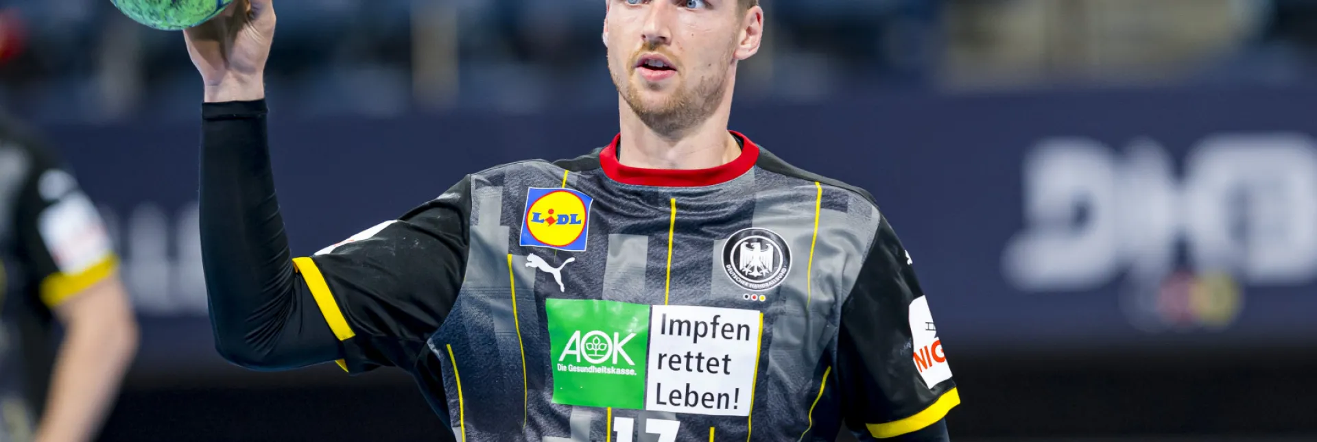 KLAHN_09-34-.jpg
