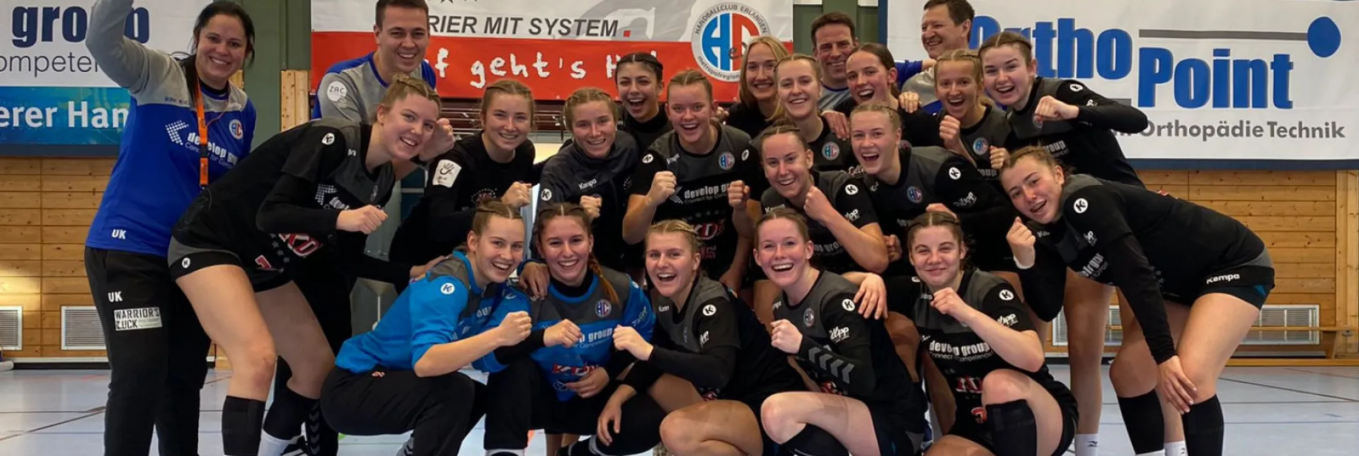 20211024-HC-Erlangen-nach-36_26-Sieg-gegen-Metzingen.jpg