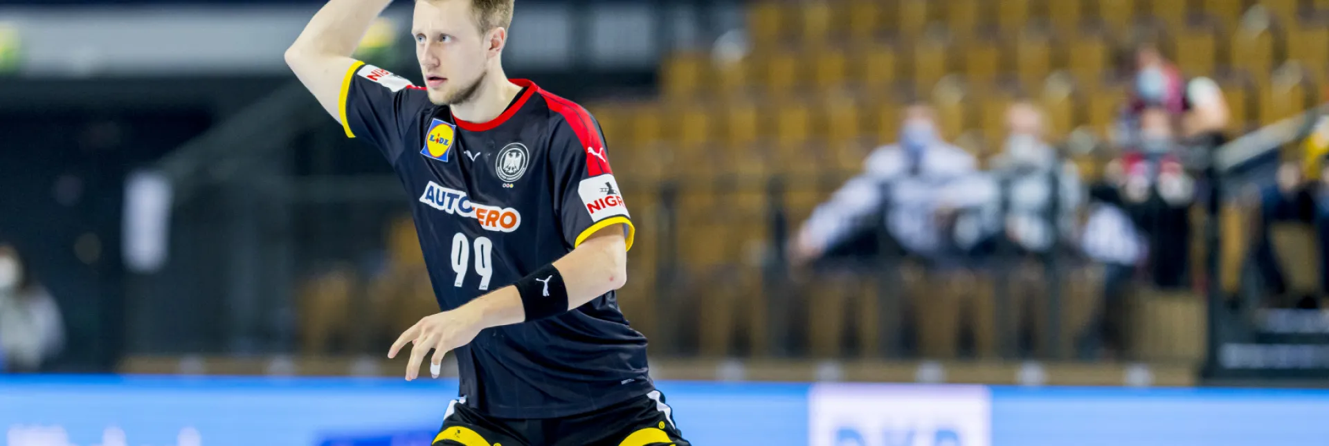 KLAHN_09-8-.jpg
