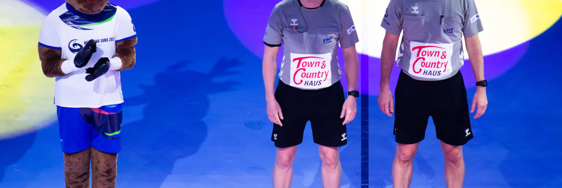 SchiriEHFEUROfinale.jpg