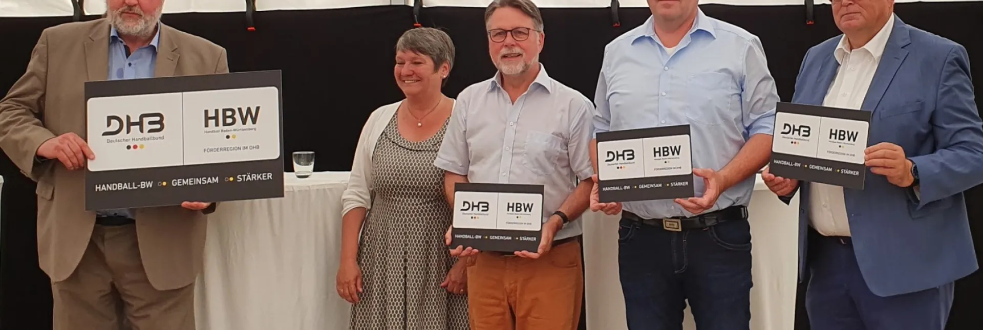 220701_hb_im_gespraech_hildrizhausen.jpg