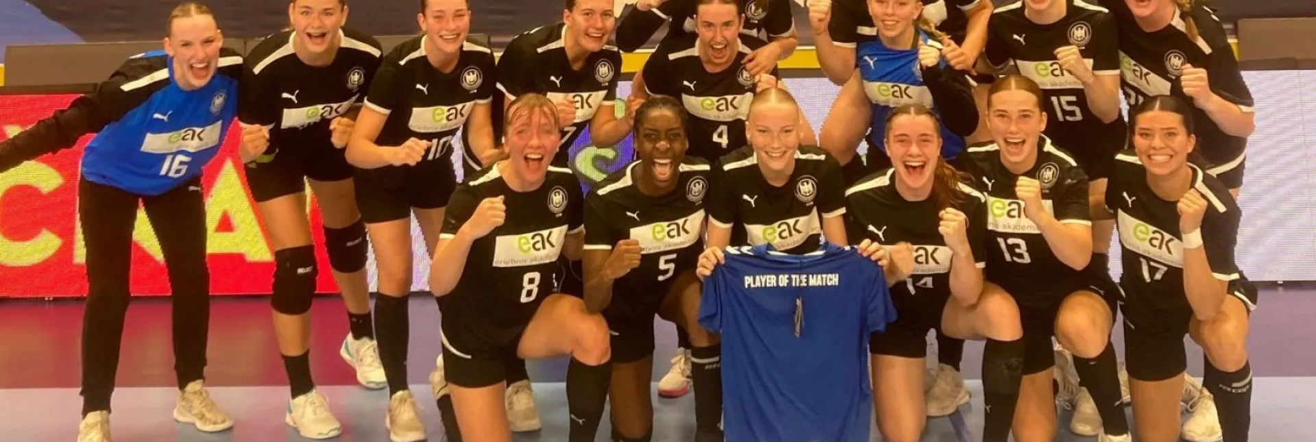 U17EM.jpg