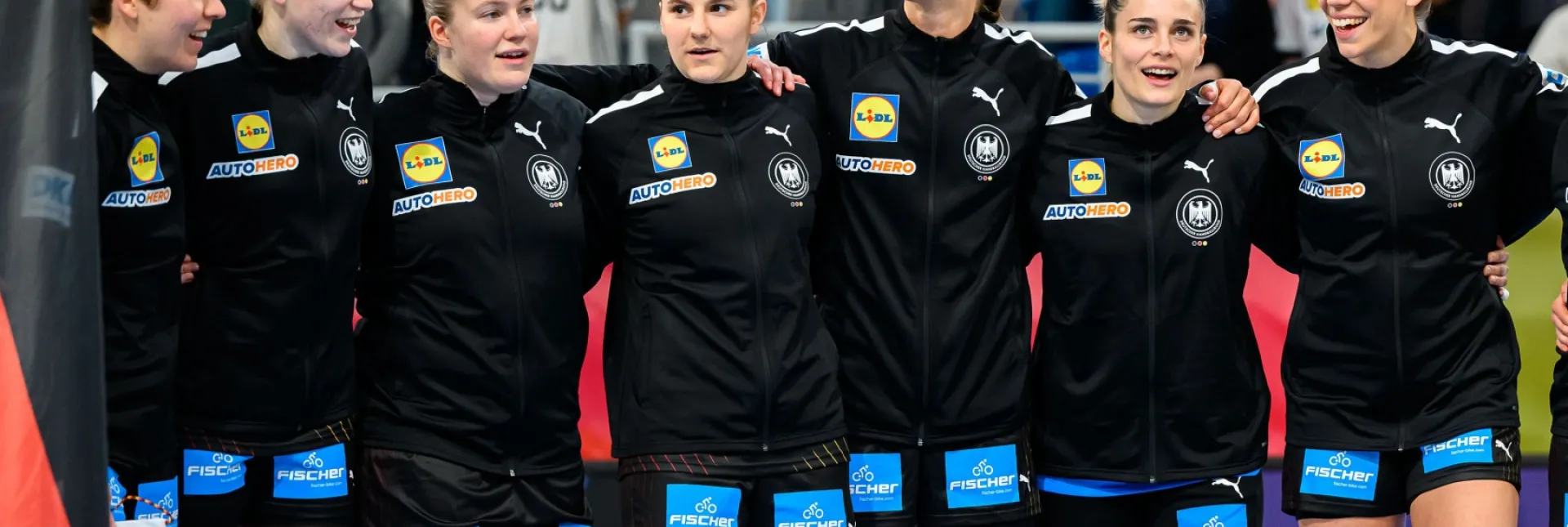 040424_mwol_0643.jpg 040424_mwol_0643.jpg