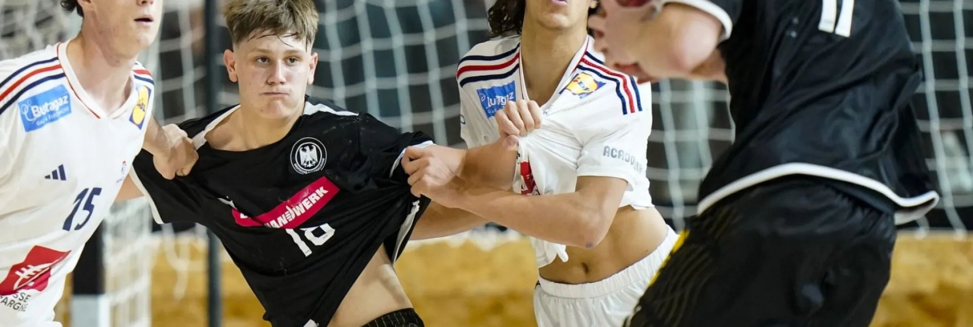 u163.jpg