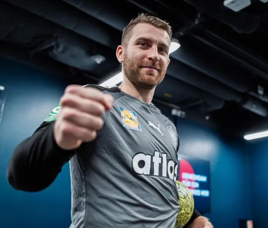 Feature Lukas Mertens