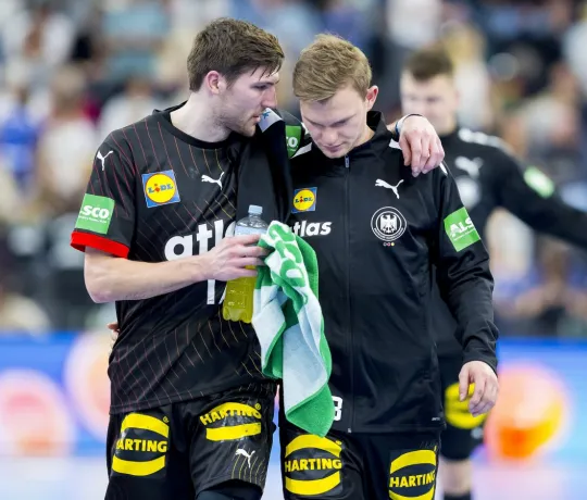 Lukas Zerbe und Timo Kastening. - Foto: Sascha Klahn