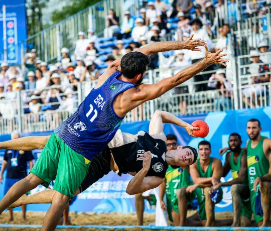 Die Männer treffen in der Vorrunde auf Brasilien. - Foto: kolektiff images