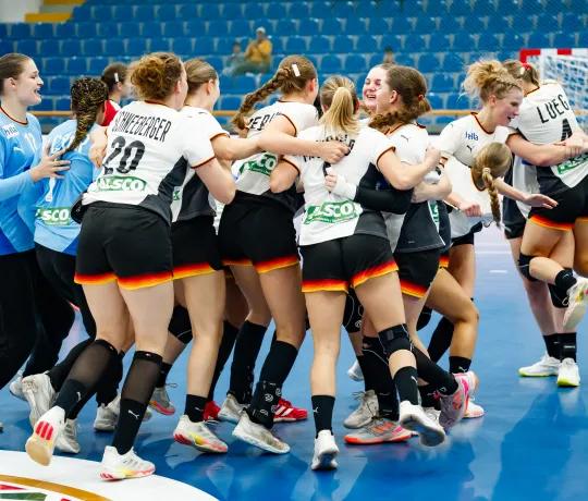 Weibliche U16 wird zum ersten Mal Weltmeister. | Foto: kolektiff