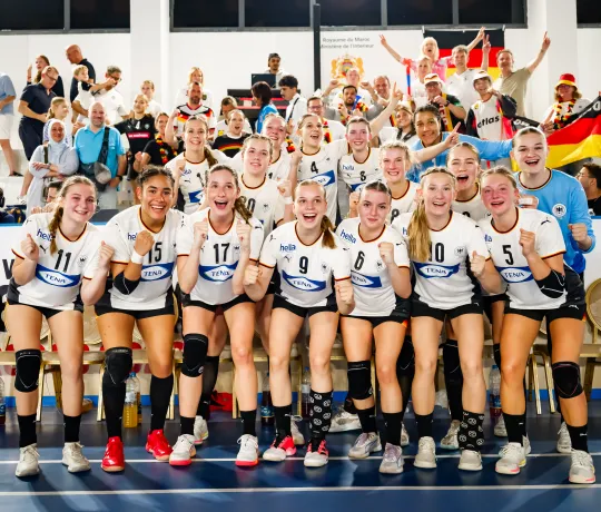 DHB-Auswahl zieht als Gruppenerster ins WM-Halbfinale ein. | Foto: kolektiff