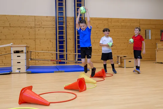 Wichtiges Thema für die Vereine: Handball in der Grundschule