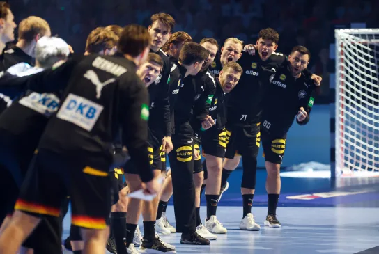 Ehrung in Dortmund. -Foto: kolektiff images