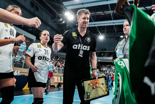 Markus Gaugisch beim Coachen