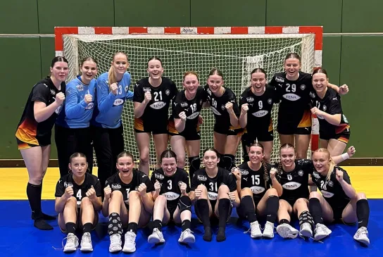 Zufriedene Gesichter gab's im deutschen Team nach dem Test gegen die Niederlande. - Foto: DHB