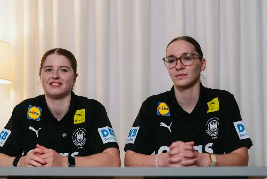 Nina Engel und Nieke Kühne beim Medientermin. - Foto: Lars Neumann