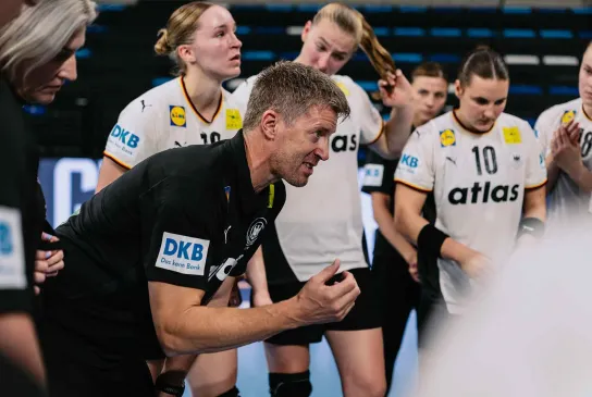 Markus Gaugisch im Teamkreis.