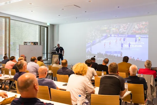 Die DHB-Trainer:innen-Tage bieten Platz für Austausch, Reflexion und gemeinsames Lernen. | Foto: Dr. Patrick Luig
