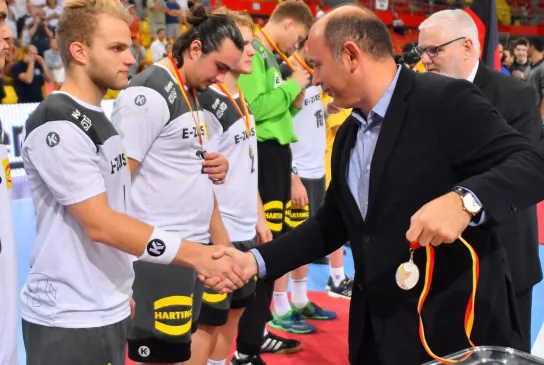 Awarding-Ceremony-18-08-2019-WCH-U19-FINAL-6534.jpg