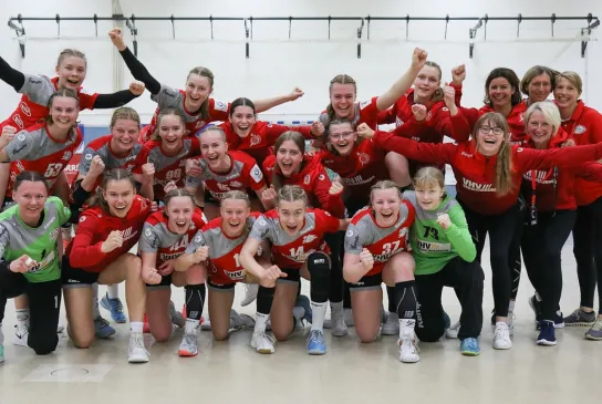 210530_TV-Hannover-Badenstedt-vs-Frankfurter-HC_Jubel.jpg