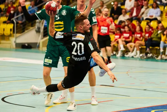 Hark-Hansen-im-Spiel-gegen-GWD-Minden-II-02-10-2021-.jpg