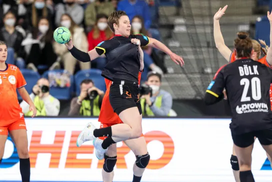 handball_damen_deutschland_vs_niederlande_03032022_194124_KB_1402.jpg