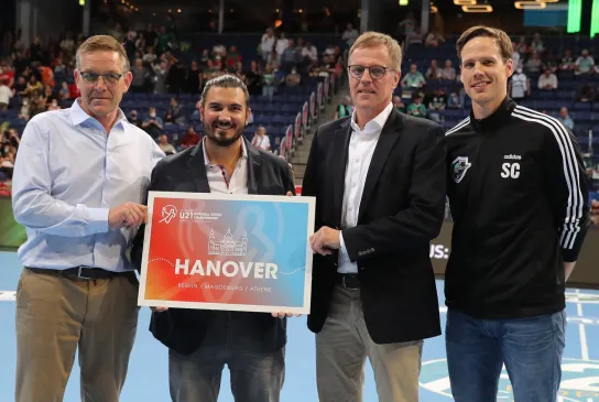 DHB3.jpg