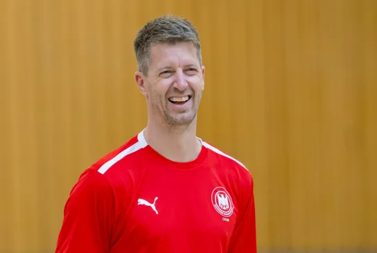 KLAHN_26-09-22_542472.jpg