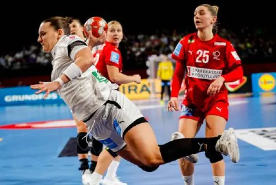 EURO24W_Denmark-vs.jpg