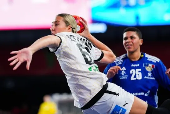 EURO24W_Iceland-vs-Germany_KA105089_EM.JPG