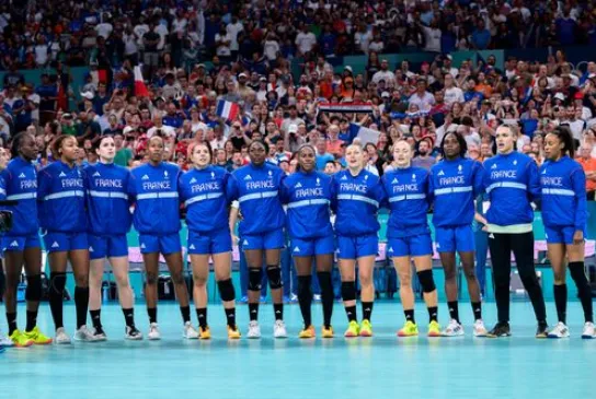 040824_mwol_1989.jpg 040824_mwol_1989.jpg